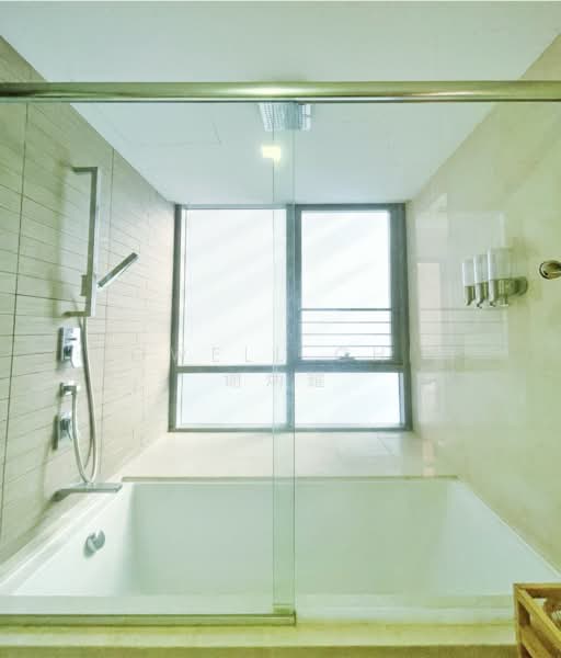 V on Shenton, 5 Shenton Way, 2 Bedrooms, 958 sqft, Condominium For Sale, by Jowell Chia 谢炳耀, 500107064 - Bathroom - PropertyGuru.com.sg