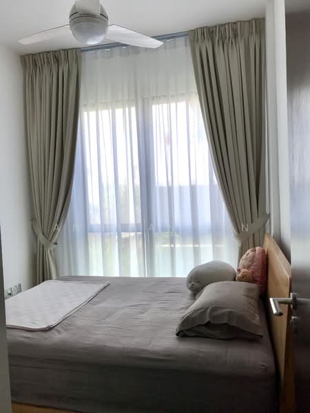 91 Marshall, 91 Marshall Road, 2 Bedrooms, 743 sqft, Condominium For Rent, by Ang San San, 500107065 - Main Bedroom with Bath - PropertyGuru.com.sg