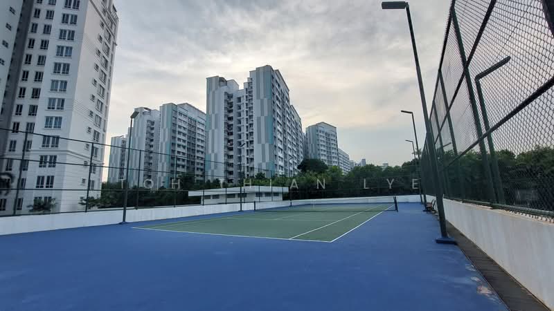 Northoaks, 28 Woodlands Cresent, 3 Bedrooms, 1,216 sqft, Condominium For Sale, by Toh Thian Lye, 500107077 - Exterior - PropertyGuru.com.sg