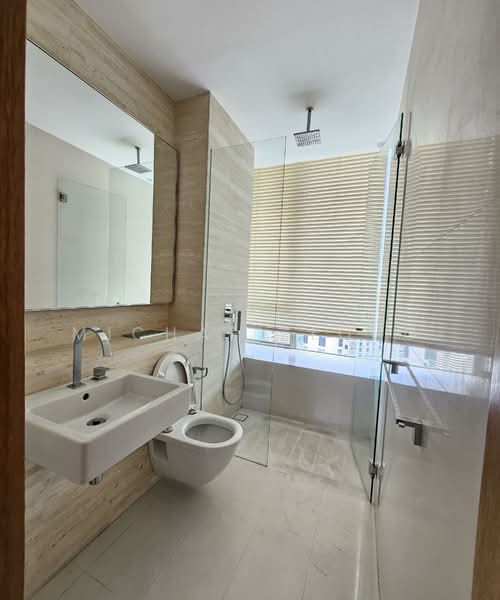 Ardmore II, 2 Ardmore Park, 4 Bedrooms, 2,024 sqft, Condominium For Rent, by Michael Long, 500107079 - Bathroom - PropertyGuru.com.sg