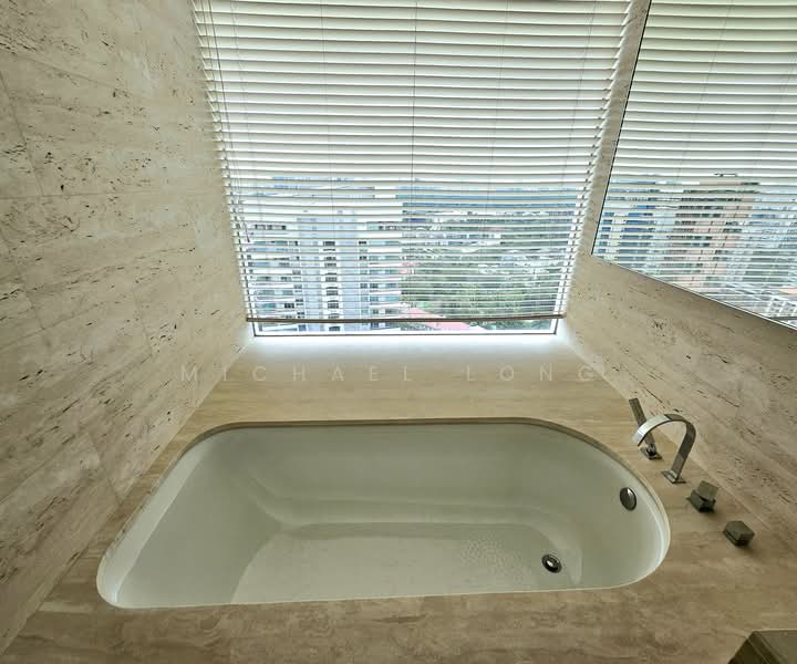 Ardmore II, 2 Ardmore Park, 4 Bedrooms, 2,024 sqft, Condominium For Rent, by Michael Long, 500107079 - Bathroom - PropertyGuru.com.sg