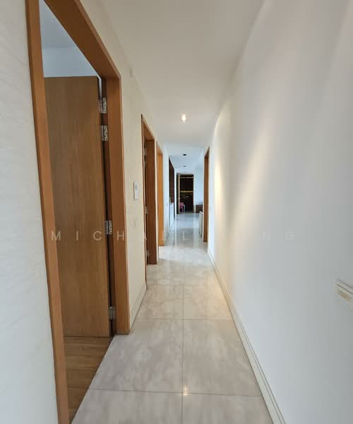 Ardmore II, 2 Ardmore Park, 4 Bedrooms, 2,024 sqft, Condominium For Rent, by Michael Long, 500107079 - Corridor - PropertyGuru.com.sg