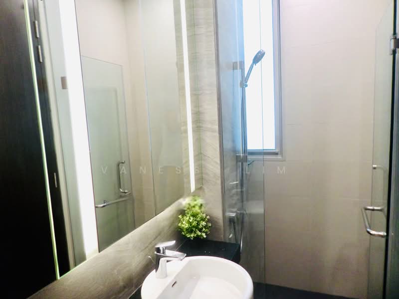 Kallang Riverside, 51 Kampong Bugis, 2 Bedrooms, 1,001 sqft, Condominium For Sale, by Vanessa Lim, 500107087 - PropertyGuru.com.sg