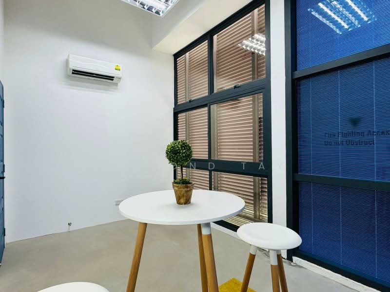 Primz Bizhub, 21 Woodlands Close singapore, 135 sqft, Light Industrial (B1) For Rent, by Raymond Tay, 500107097 - Interior - CommercialGuru.com.sg