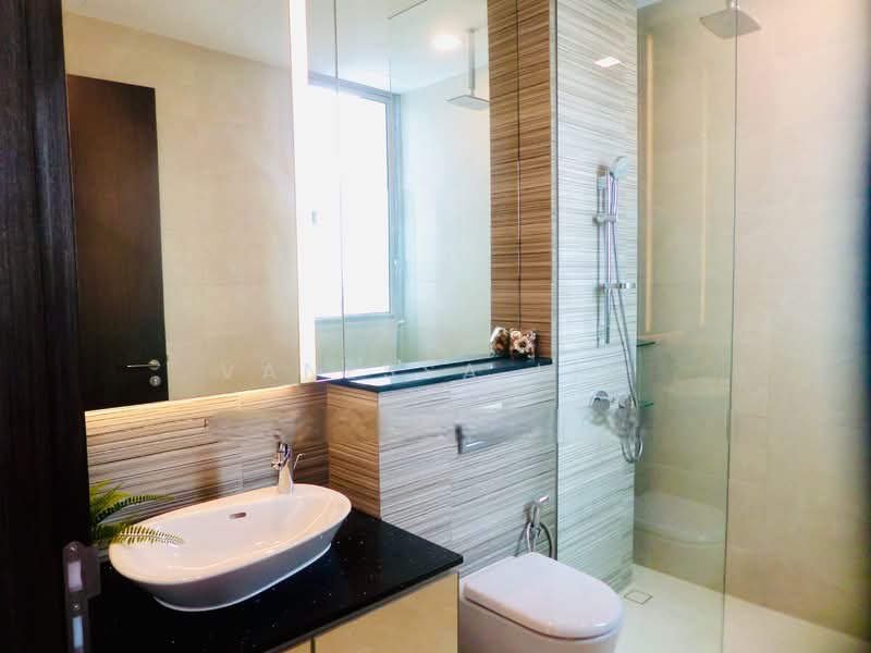 Kallang Riverside, 51 Kampong Bugis, 2 Bedrooms, 1,001 sqft, Condominium For Rent, by Vanessa Lim, 500107099 - Bathroom - PropertyGuru.com.sg