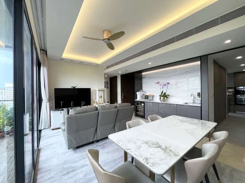 Avenue South Residence, 11 Silat Avenue, 4 Bedrooms, 1,496 sqft, Condominium For Sale, by Stephen Chong, 500107106 - Living Room - PropertyGuru.com.sg