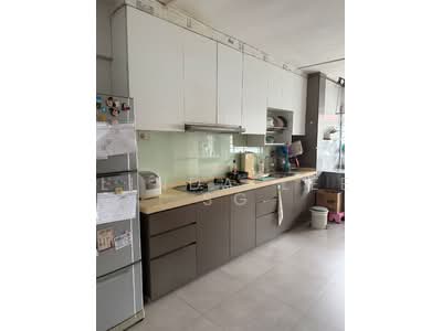 For Sale - 304 Jurong East Street 32