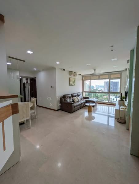 The Gardens at Bishan, 7 Sin Min Walk, 3 Bedrooms, 1,227 sqft, Condominium For Sale, by Tiong Poh Shien, 500107111 - Living Room - PropertyGuru.com.sg