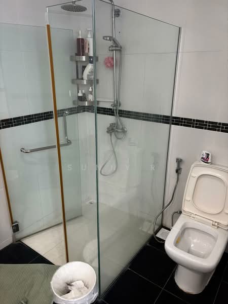 The Waterside, 5 Tanjong Rhu Road, 4 Bedrooms, 2,411 sqft, Condominium For Rent, by Sunny R, 500107114 - Bathroom - PropertyGuru.com.sg