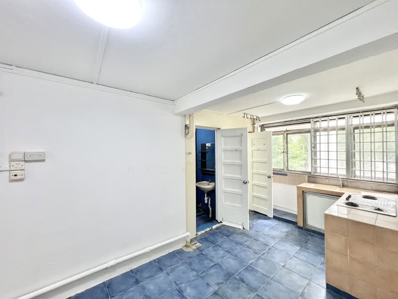 8 Lorong 7 Toa Payoh, 8 Lorong 7 Toa Payoh, 2 Bedrooms, 760 sqft, HDB Flat For Rent, by Nick Toh, 500107118 - Kitchen - PropertyGuru.com.sg