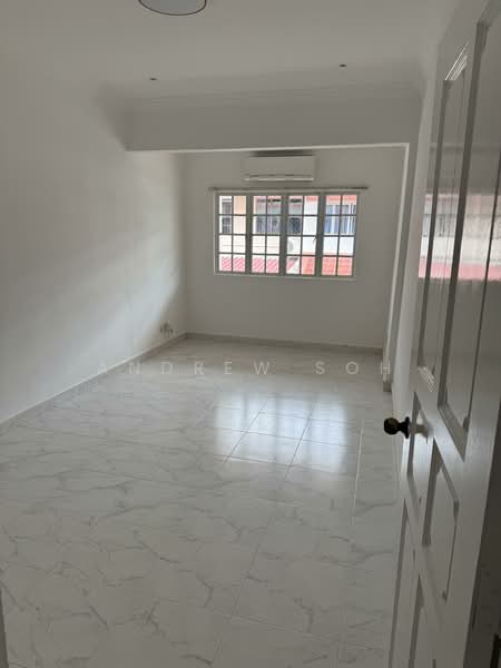 Joo chiat road / Telok kurau road, Joo Chiat Road / Telok Kurau Road, 5 Bedrooms, 2,800 sqft, Terraced House For Rent, by Andrew Soh, 500107120 - Bedroom  - PropertyGuru.com.sg