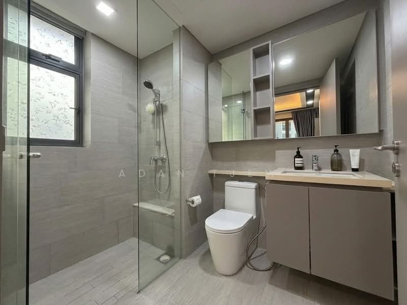 The Criterion, 19 Yishun Street 51, Sembawang / Yishun, 3 Bedrooms, 1,098 sqft, Executive Condominium For Sale, by Adan Tjew, 500107124 - Bathroom - PropertyGuru.com.sg