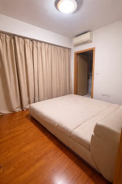 Eight Courtyards, 18B Canberra Drive, 3 Bedrooms, 958 sqft, Condominium For Sale, by Bryan Ng, 500107131 - Bedroom - PropertyGuru.com.sg