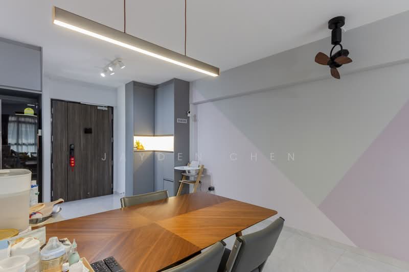 309A Anchorvale Road, 309A Anchorvale Road, 3 Bedrooms, 1,195 sqft, HDB Flat For Sale, by Jayden Chen, 500107134 - Dining Room - PropertyGuru.com.sg