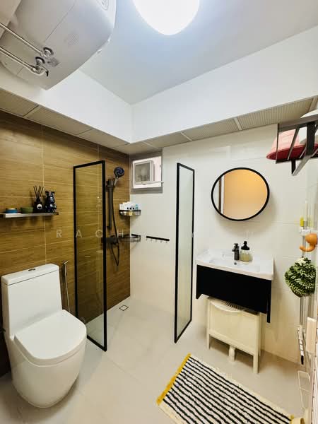 874C Tampines Street 85, 874C Tampines Street 85, 3 Bedrooms, 1,216 sqft, HDB Flat For Sale, by Rachel Yeen, 500107138 - Bathroom - PropertyGuru.com.sg