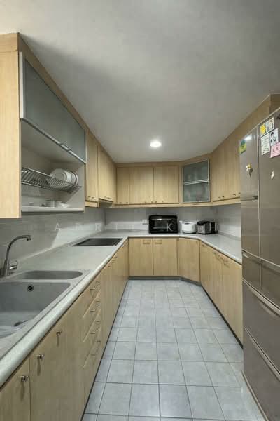 The Gardens at Bishan, 3 Sin Min Walk, 3 Bedrooms, 1,227 sqft, Condominium For Sale, by April Koh, 500107146 - Kitchen - PropertyGuru.com.sg