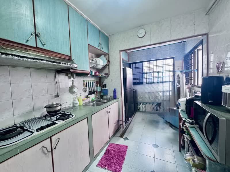 950 Hougang Street 91, 950 Hougang Street 91, 3 Bedrooms, 1,087 sqft, HDB Flat For Sale, by Desrina Goh, 500107154 - Kitchen - PropertyGuru.com.sg