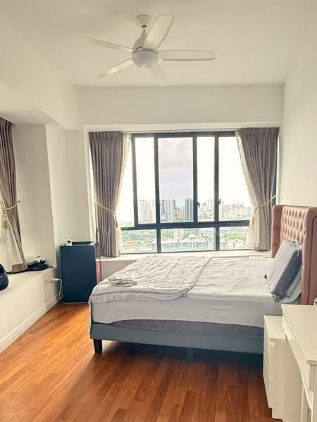 d'Leedon (Former Farrer Court), 3 Leedon Heights, 4 Bedrooms, 2,260 sqft, Condominium For Sale, by Kevin Feng, 500107156 - Bedroom - PropertyGuru.com.sg