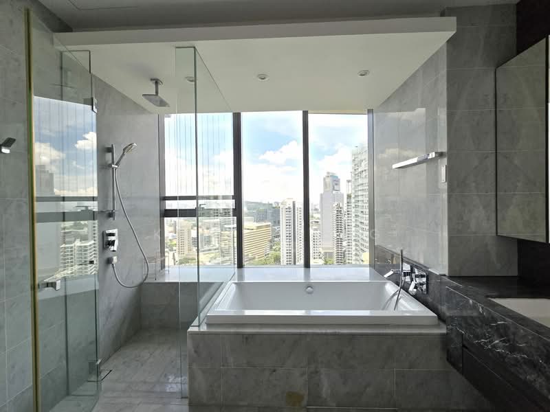 New Futura, 14 Leonie Hill Road, 4 Bedrooms, 2,691 sqft, Condominium For Sale, by Kevin Feng, 500107165 - Bathroom - PropertyGuru.com.sg