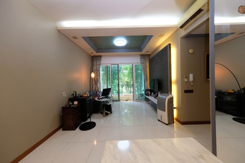 Waterfront Waves, 766 Bedok Reservoir Road, 2 Bedrooms, 990 sqft, Condominium For Sale, by Shanel Liew, 500107166 - Living Room - PropertyGuru.com.sg