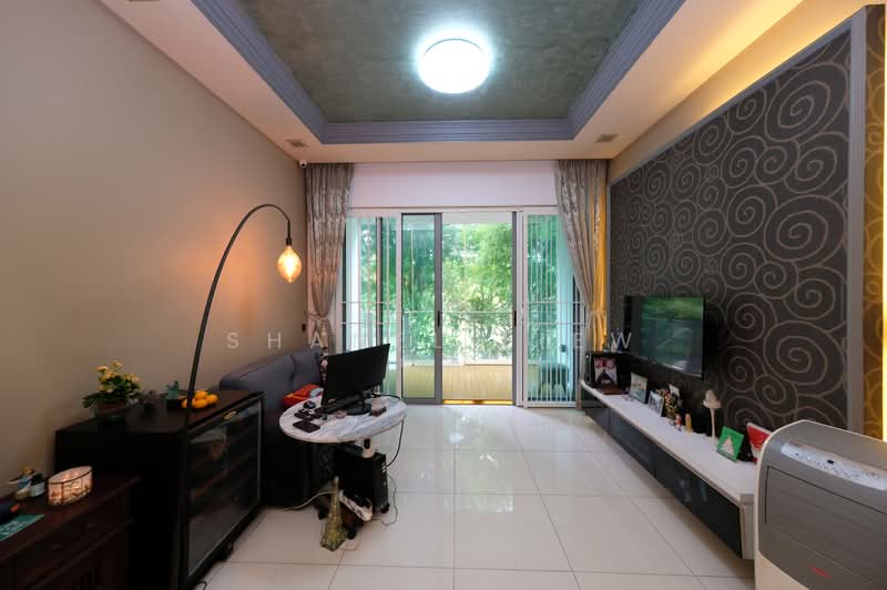 Waterfront Waves, 766 Bedok Reservoir Road, 2 Bedrooms, 990 sqft, Condominium For Sale, by Shanel Liew, 500107166 - Living Room - PropertyGuru.com.sg