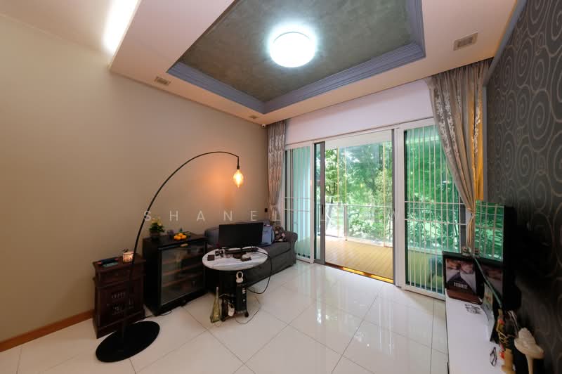 Waterfront Waves, 766 Bedok Reservoir Road, 2 Bedrooms, 990 sqft, Condominium For Sale, by Shanel Liew, 500107166 - Living Room - PropertyGuru.com.sg