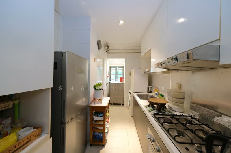 Waterfront Waves, 766 Bedok Reservoir Road, 2 Bedrooms, 990 sqft, Condominium For Sale, by Shanel Liew, 500107166 - PropertyGuru.com.sg