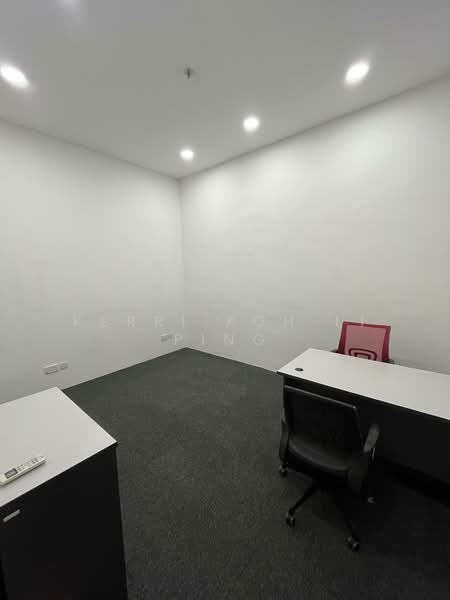 Toh Guan Centre, 21 Toh Guan Road East, 142 sqft, Factory / Workshop (B2) For Rent, by Kerri Koh Li Ping, 500107173 - Interior - CommercialGuru.com.sg