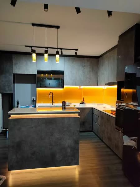 227 Pasir Ris Street 21, 227 Pasir Ris Street 21, 4 Bedrooms, 1,334 sqft, HDB Flat For Sale, by Aden Aw, 500107179 - Kitchen - PropertyGuru.com.sg