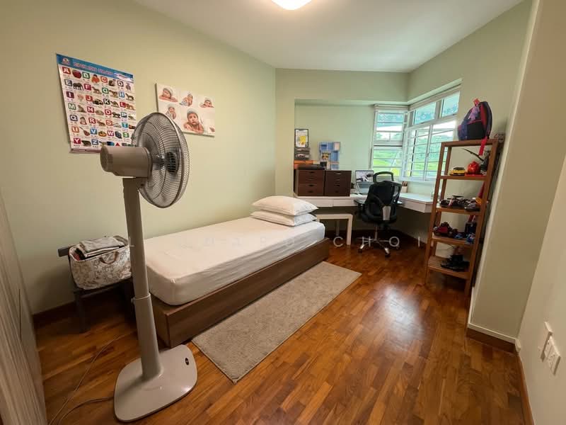 391 Bukit Batok West Avenue 5, 391 Bukit Batok West Avenue 5, 3 Bedrooms, 990 sqft, HDB Flat For Sale, by Leonard Choi, 500107183 - Bedroom - PropertyGuru.com.sg