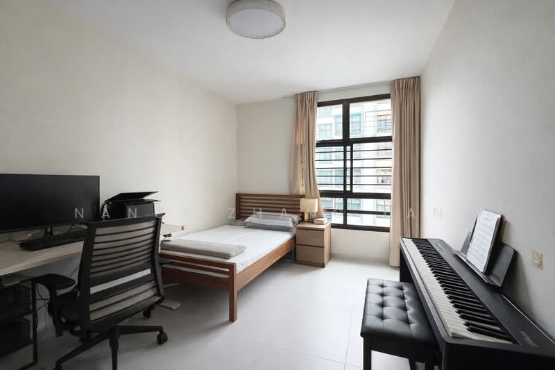 35 Eunos Crescent, 35 Eunos Crescent, 3 Bedrooms, 915 sqft, HDB Flat For Sale, by Nancy Zhang Yani, 500107190 - Bedroom 2 - PropertyGuru.com.sg