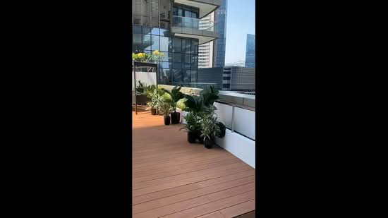 One Shenton, 1 Shenton Way, 5 Bedrooms, 5,350 sqft, Condominium For Sale, by Genevieve Chui, 500107205 - PropertyGuru.com.sg