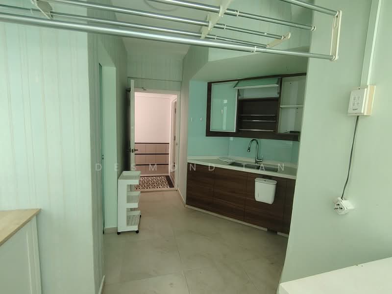 Maysprings, 2 Petir Road, 3 Bedrooms, 1,560 sqft, Apartment For Sale, by Desmond Tan, 500107215 - Kitchen - PropertyGuru.com.sg