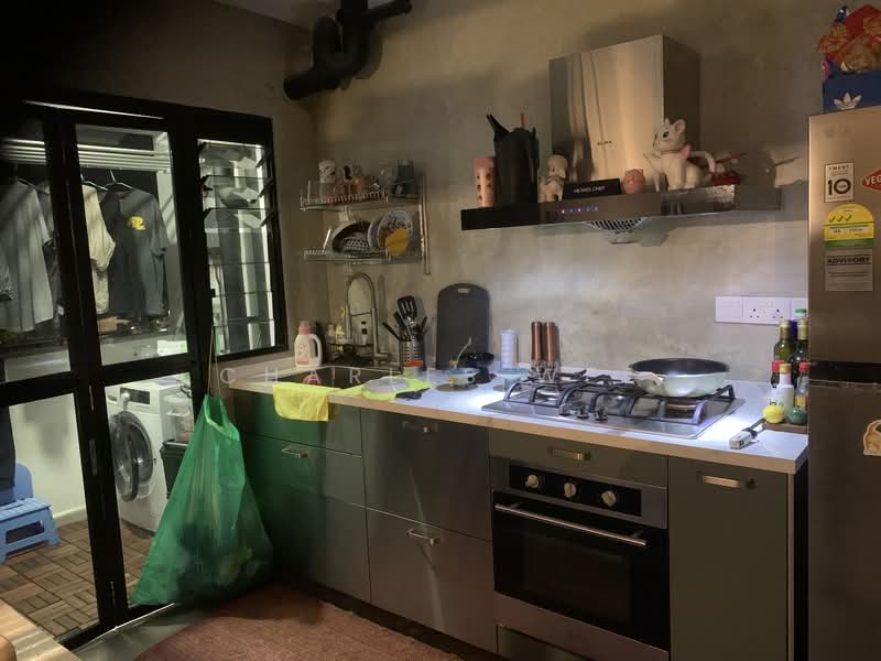 997A Buangkok Crescent, 997A Buangkok Crescent, 3 Bedrooms, 1,001 sqft, HDB Flat For Sale, by Charles Wee, 500107226 - Kitchen - PropertyGuru.com.sg