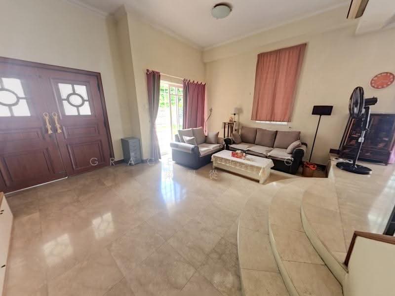 Tai Keng Gardens, Tai Keng Gardens, Hougang / Punggol / Sengkang, 6 Bedrooms, 5,000 sqft, Terraced House For Sale, by Grace LIONG 梁礜從, 500107236 - Living Room - PropertyGuru.com.sg