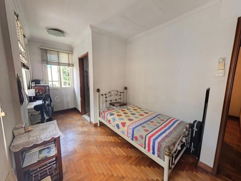 Tai Keng Gardens, Tai Keng Gardens, Hougang / Punggol / Sengkang, 6 Bedrooms, 5,000 sqft, Terraced House For Sale, by Grace LIONG 梁礜從, 500107236 - Bedroom - PropertyGuru.com.sg