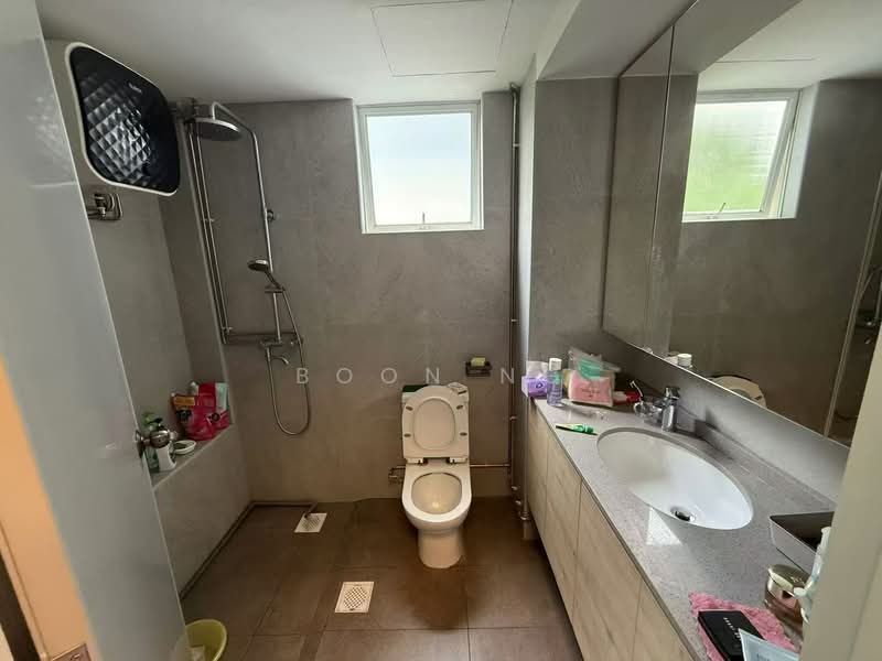 Westpark Regency, 346 Pasir Panjang Road, Room Rental, 130 sqft, Condominium For Rent, by Boon Ng, 500107243 - Bathroom - PropertyGuru.com.sg