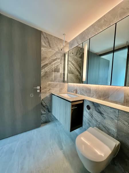 Piccadilly Grand, 3 Northumberland Road, 2 Bedrooms, 646 sqft, Condominium For Rent, by Garry Tan, 500107248 - Bathroom - PropertyGuru.com.sg
