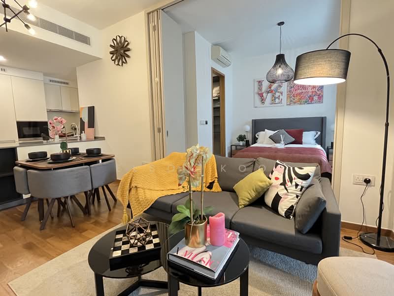 Marina One Residences, 21 Marina Way, 1 Bedroom, 732 sqft, Condominium For Sale, by Elson Koo, 500107256 - Living Room - PropertyGuru.com.sg