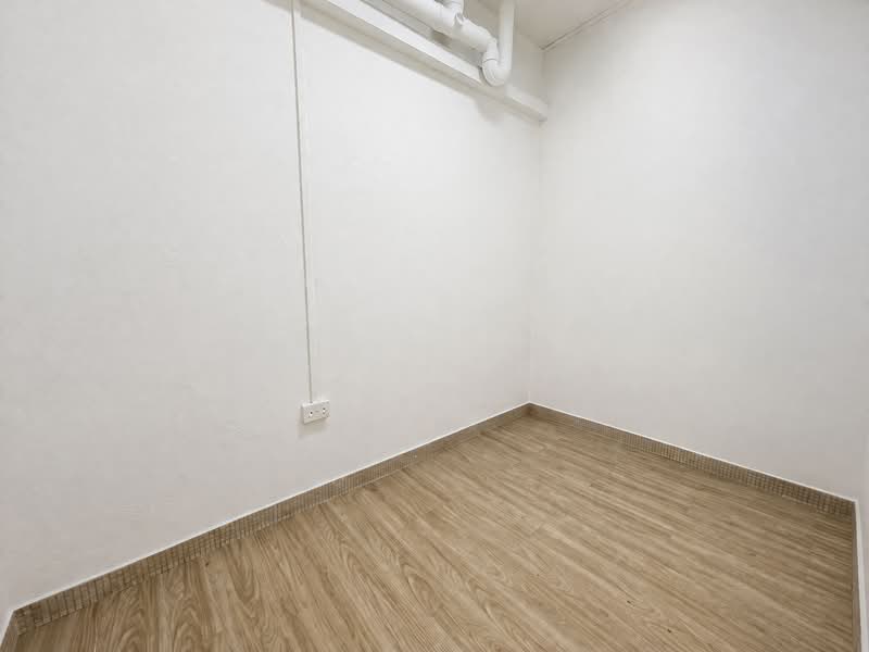 Jln Bunga Rampai, , 4 Bedrooms, 2,450 sqft, Terraced House For Rent, by Iris Peck, 500107262 - Interior - PropertyGuru.com.sg