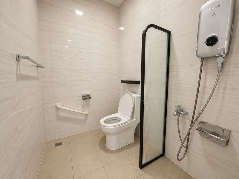 Jln Bunga Rampai, , 4 Bedrooms, 2,450 sqft, Terraced House For Rent, by Iris Peck, 500107262 - Bathroom - PropertyGuru.com.sg