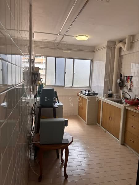 206 Serangoon Central, 206 Serangoon Central, 3 Bedrooms, 904 sqft, HDB Flat For Sale, by Teo Sock Peng, 500107266 - Kitchen - PropertyGuru.com.sg