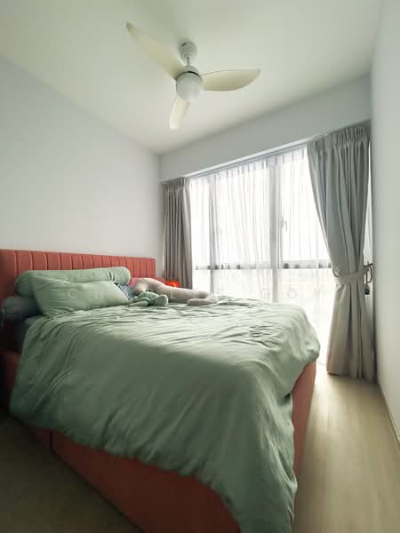 The Garden Residences, 9 Serangoon North View, 2 Bedrooms, 614 sqft, Condominium For Rent, by Charles Goy, 500107267 - Master Bedroom - PropertyGuru.com.sg