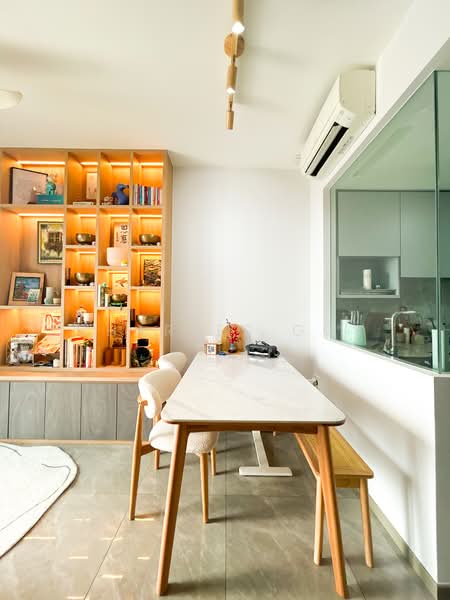 The Garden Residences, 9 Serangoon North View, 2 Bedrooms, 614 sqft, Condominium For Rent, by Charles Goy, 500107267 - Dining Room - PropertyGuru.com.sg