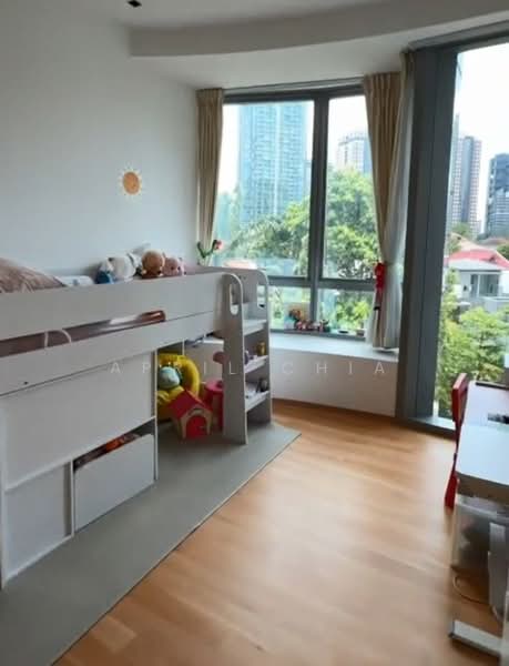 Cliveden at Grange, 100 Grange Road, 4 Bedrooms, 2,842 sqft, Condominium For Rent, by April Chia, 500107272 - PropertyGuru.com.sg