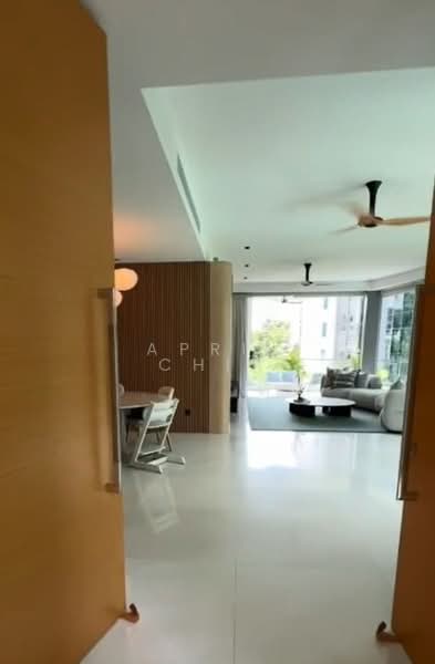 Cliveden at Grange, 100 Grange Road, 4 Bedrooms, 2,842 sqft, Condominium For Rent, by April Chia, 500107272 - Living Room - PropertyGuru.com.sg