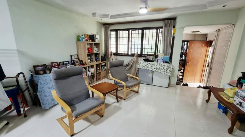 215 Serangoon Avenue 4, 215 Serangoon Avenue 4, 3 Bedrooms, 1,054 sqft, HDB Flat For Sale, by Khai ., 500107274 - Living Room - PropertyGuru.com.sg