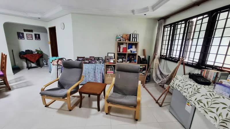 215 Serangoon Avenue 4, 215 Serangoon Avenue 4, 3 Bedrooms, 1,054 sqft, HDB Flat For Sale, by Khai ., 500107274 - Living Room - PropertyGuru.com.sg