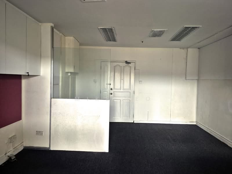 The Plaza, 7500A Beach Road, 431 sqft, Office For Rent, by Mike Neo, 500107277 - Interior - CommercialGuru.com.sg