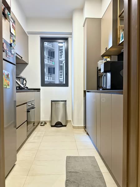 The Florence Residences, 87 Hougang Avenue 2, 3 Bedrooms, 990 sqft, Condominium For Sale, by Andrew Ho 何伟恒, 500107309 - Kitchen - PropertyGuru.com.sg